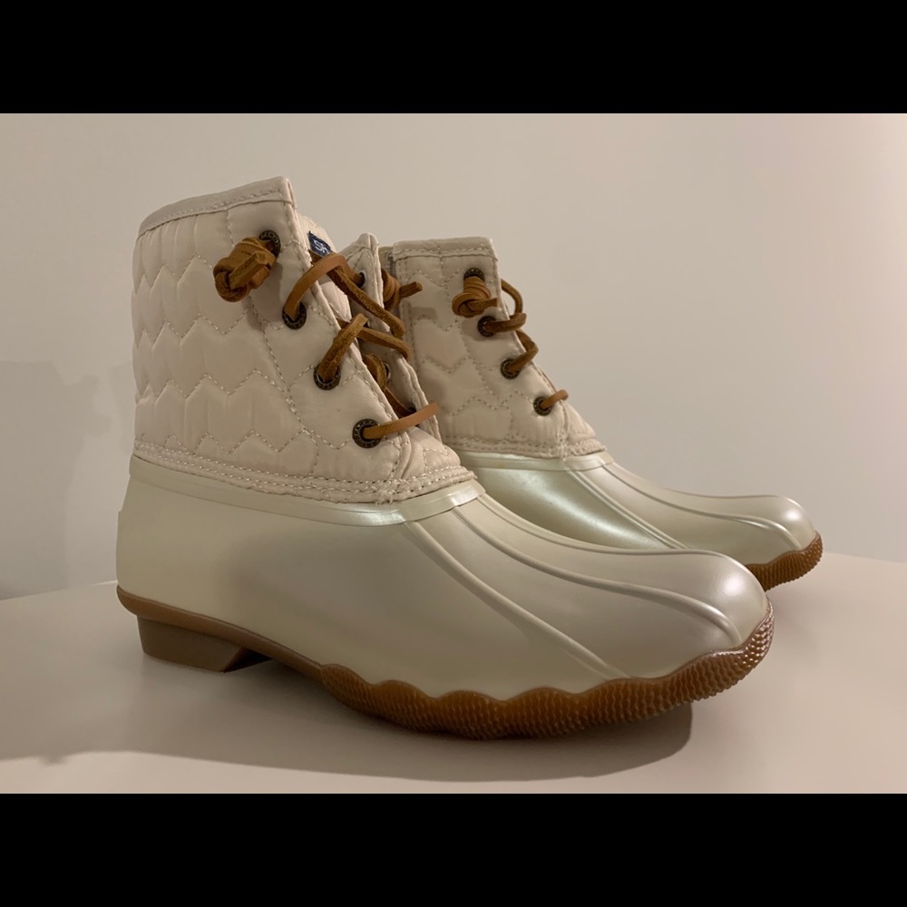 Sperry Saltwater Boot Ivory NIB